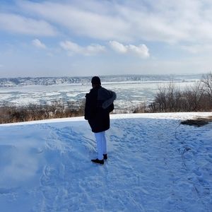 Meet your Posher, Peterson gyver